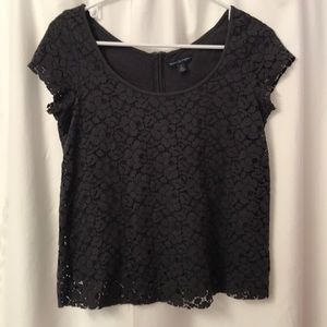 American Eagle Outfitters lace overlay tee Sz S